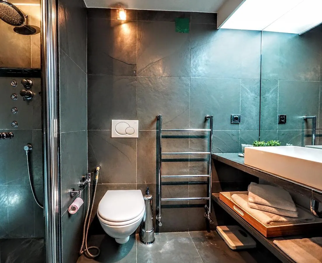 Louvre Bourbon Chicsuites